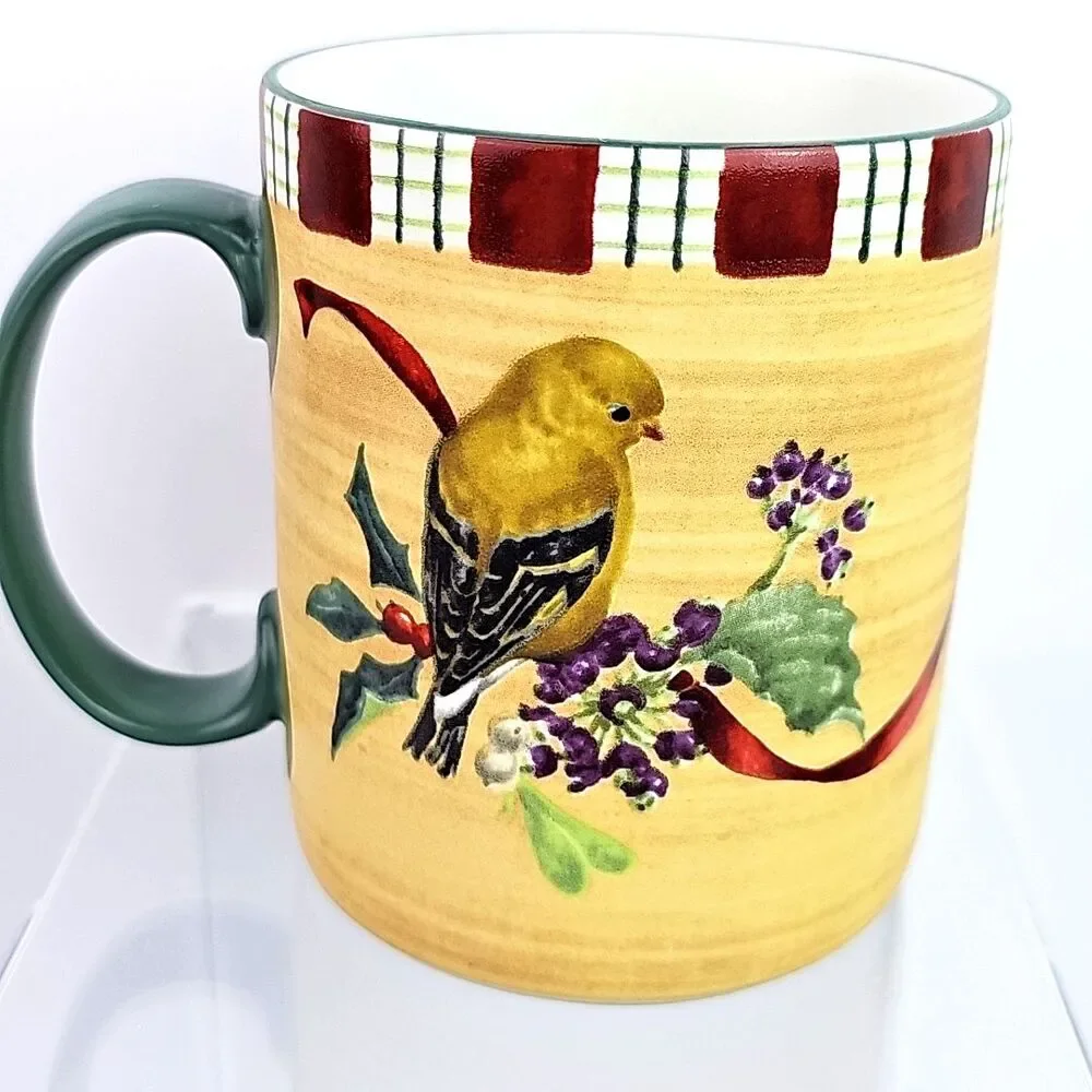 Lenox Coffee Mug Cup Winter Greetings Goldfinch Bird Everyday Holiday 8 Ounce